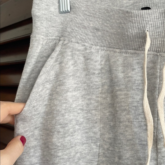 Gray Sequin Heart Joggers with Silver Heart Accents Medium TROO - Picture 6 of 7